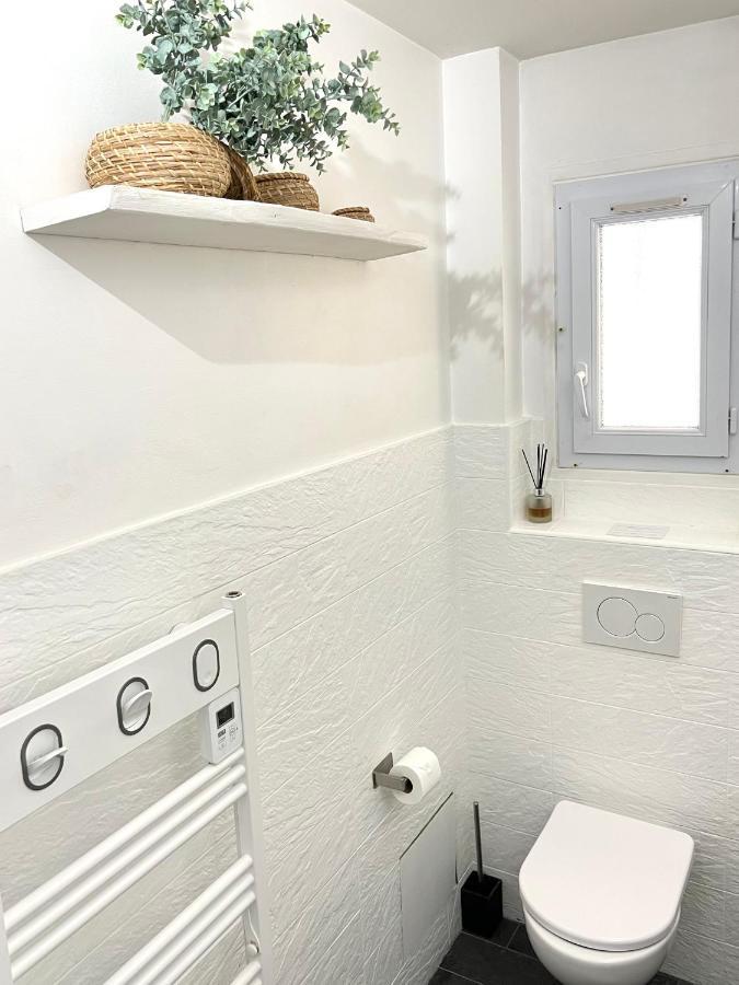 Cosy Studio With Garden And Free Parking - Ла-Тюрбі Екстер'єр фото