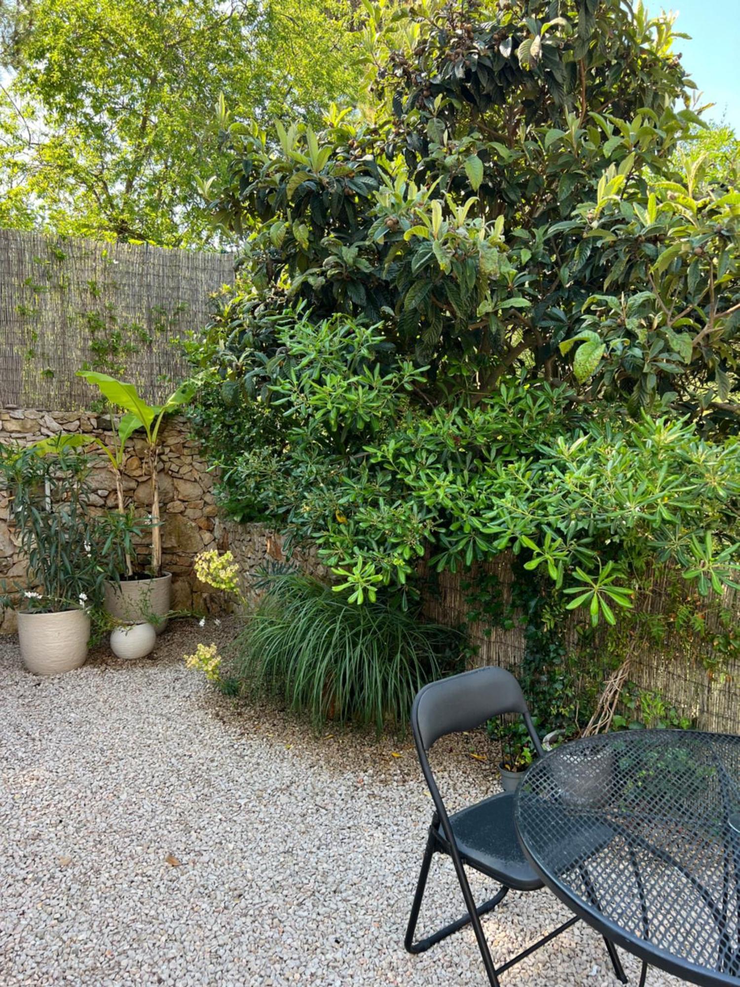 Cosy Studio With Garden And Free Parking - Ла-Тюрбі Екстер'єр фото